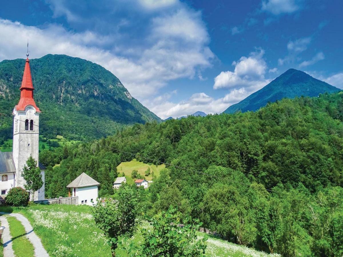 Pocitniska Hisa Pri Kustrcu Appartement Grahovo ob Baci Buitenkant foto